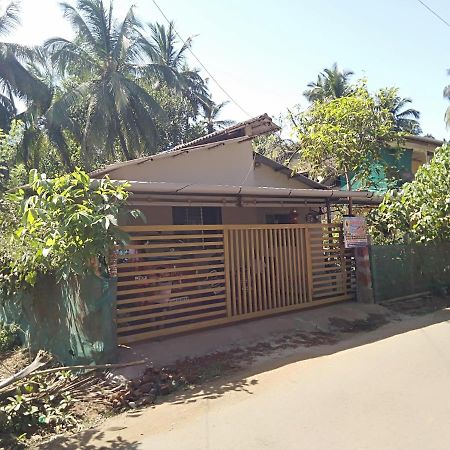 Shree Samarth Savali Hotel Diveāgar Buitenkant foto
