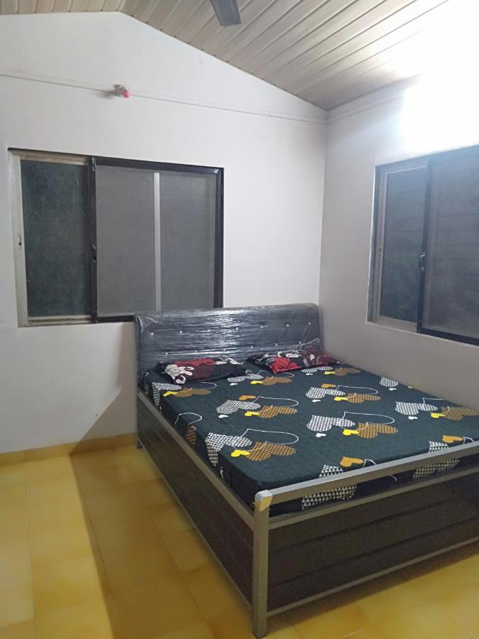 Shree Samarth Savali Hotel Diveāgar Buitenkant foto