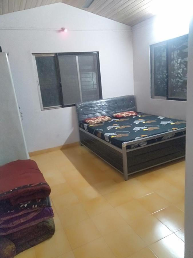 Shree Samarth Savali Hotel Diveāgar Buitenkant foto